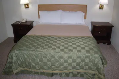 Photo 4 - Western Motel