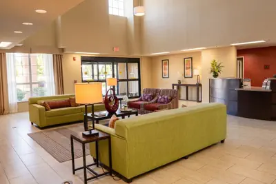 Photo 4 - Cotulla Express Inn
