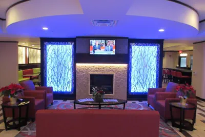 Photo 2 - Holiday Inn Express & Suites Butler by IHG