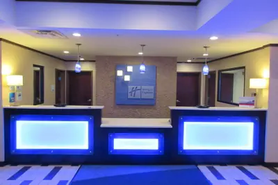 Photo 3 - Holiday Inn Express & Suites Butler by IHG
