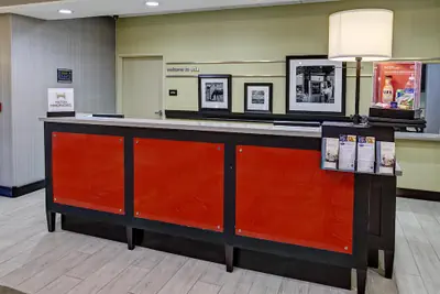 Photo 5 - Hampton Inn & Suites Ada
