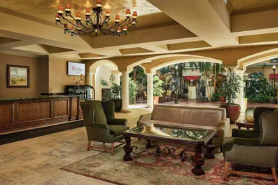 Photo 2 - Woolley’s Classic Suites