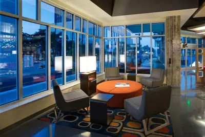 Photo 4 - Aloft by Marriott Tampa Downtown