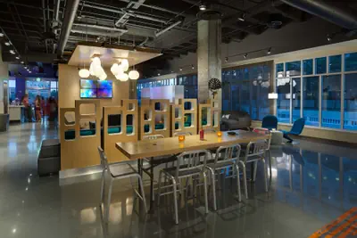 Photo 5 - Aloft by Marriott Tampa Downtown