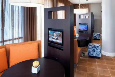 Photo 3 - Courtyard by Marriott Houston North/Shenandoah