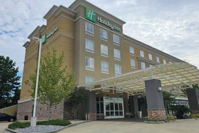 Photo 2 - Holiday Inn Covington by IHG