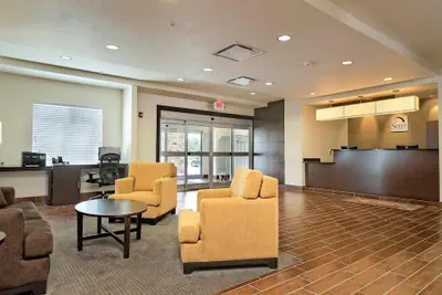 Photo 4 - Sleep Inn & Suites Fort Scott