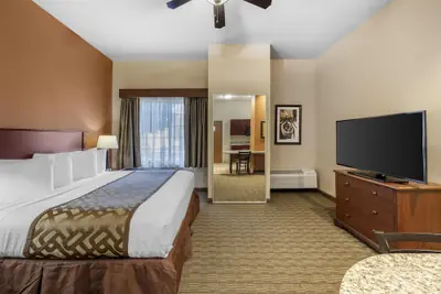 Photo 5 - Best Western North Edge Inn