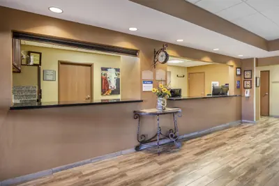 Photo 2 - Best Western North Edge Inn