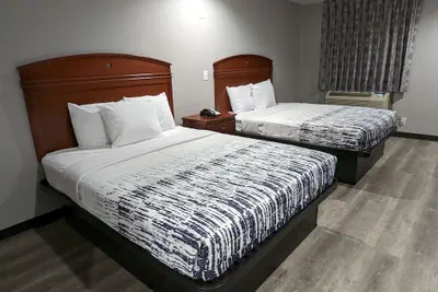 Photo 5 - OKC Hotel