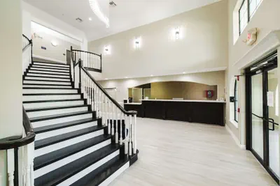 Photo 3 - SureStay Studio by Best Western Conroe Downtown