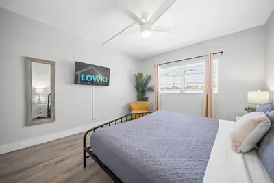 Photo 5 - Bayview Regency Apartments By Lowkl
