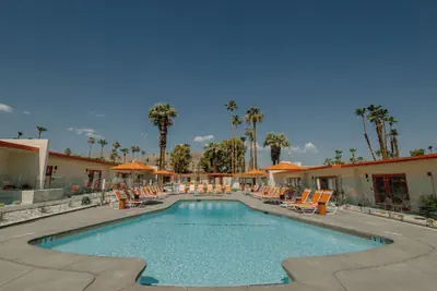 Photo 2 - Mojave Resort - Adults Only