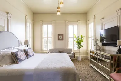 Photo 5 - Pinc Lady Mansion