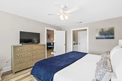 Photo 2 - Bay Point Golf Villas by PHG