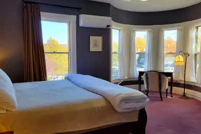 Photo 3 - The Elizabeth Inn and Restaurant