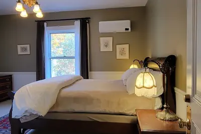 Photo 4 - The Elizabeth Inn and Restaurant