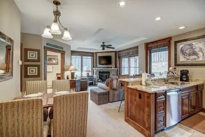 Photo 4 - True Ski-in/ski-out Luxury Condo On Peak 7 1 Bedroom Condo by RedAwning