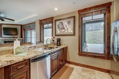 Photo 5 - True Ski-in/ski-out Luxury Condo On Peak 7 1 Bedroom Condo by RedAwning