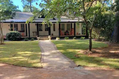 Photo 2 - Lake Hartwell Frank Howard Home Clemson