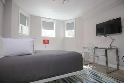 Photo 4 - Maverick Suites at 89 Marion