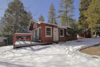 Photo 5 - Silver Pines Lodge