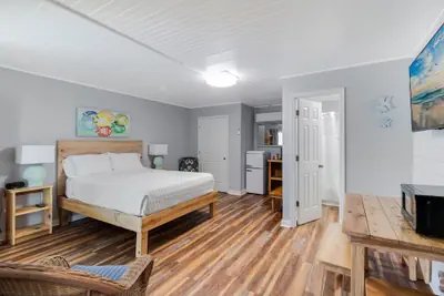 Photo 3 - Anchor Inn Motel