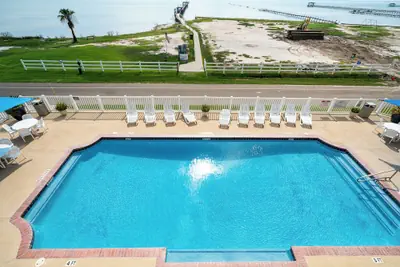 Photo 5 - Laguna Reef 308 - Beautiful Bay View by Ryson Vacation Rentals