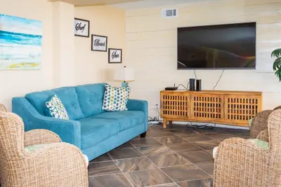 Photo 3 - Laguna Reef 308 - Beautiful Bay View by Ryson Vacation Rentals