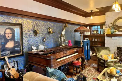 Photo 2 - Harbinson House