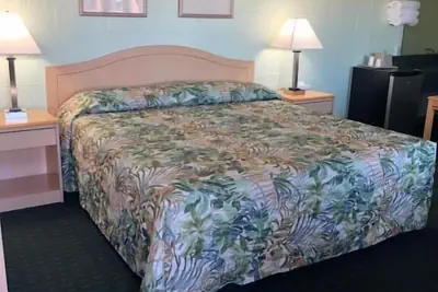 Photo 4 - Seahorse Inn Manhattan Beach - LAX