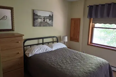 Photo 3 - Deerwood Resort - Pine Bluff Cottage 4