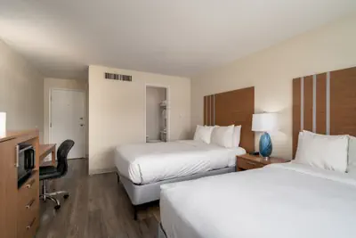 Photo 2 - Nevada Flats Hotel