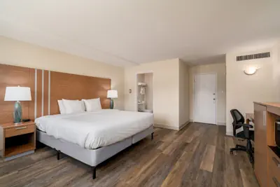 Photo 4 - Nevada Flats Hotel