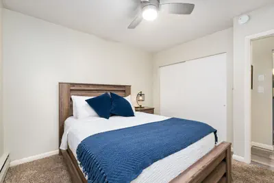 Photo 4 - Azure Suite Walkable Old Town Condo w/ Park View