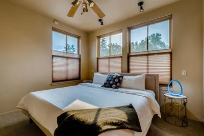 Photo 4 - Old Town Loft Oasis With Amazing Rooftop Deck!