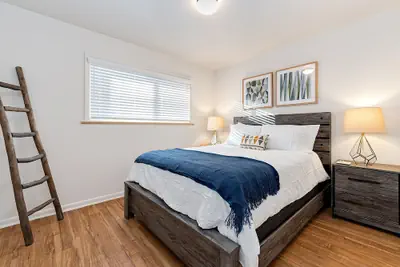 Photo 2 - Centrally Located Townhome Near PVH - Dog Friendly