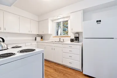 Photo 4 - Centrally Located Townhome Near PVH - Dog Friendly