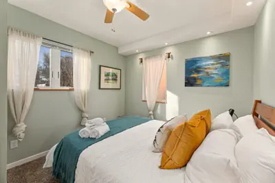 Photo 4 - Vibrant Downtown Bungalow – Walk Everywhere!