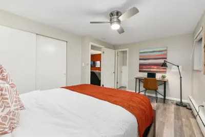 Photo 4 - Brick Suite | Bright & Bold Retreat Near Old Town