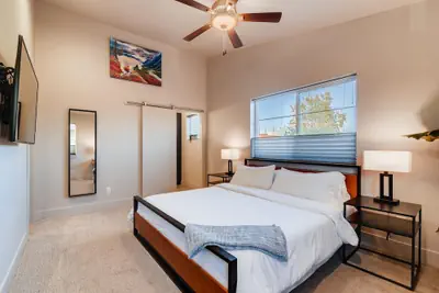 Photo 5 - Fancy Townhome Near Old Town, Breweries and River!