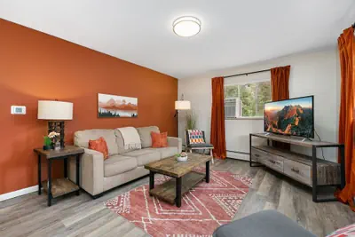 Photo 2 - Terra Cotta Suite | Cozy Spot in Old Town FoCo