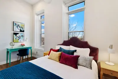 Photo 3 - The Penthouse Loft in the Heart of Old Town!