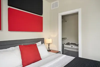 Photo 4 - Swanky Townhome Near Old Town, Breweries and River