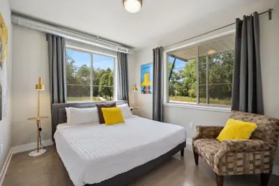 Photo 3 - Swanky Townhome Near Old Town, Breweries and River