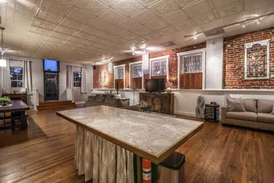 Photo 4 - Elegant Loft-style Retreat in Old Firehouse Alley