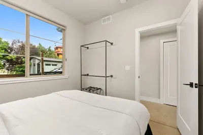 Photo 4 - Old Town Modern New Build: Rftp Spa W/ Mtn Views!