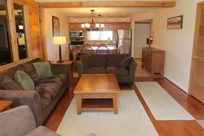 Photo 4 - Seven Springs 1 Bedroom Deluxe Condo, Pet Friendly! by RedAwning