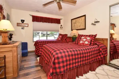 Photo 4 - Seven Springs 3 Bedrooms Premium Condo by RedAwning