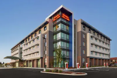 Photo 2 - Hampton Inn & Suites San Mateo-San Francisco Airport